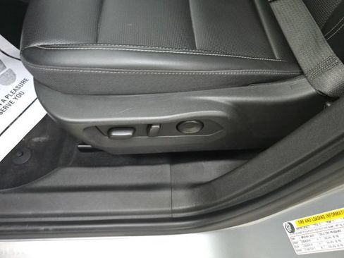 Used 2024 Buick Envision Preferred AWD/4WD image 16