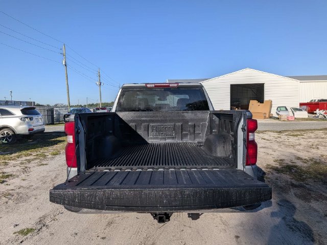 Used 2025 Chevrolet Silverado 1500 LT RWD image 12