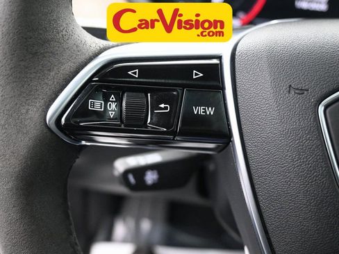 Used 2022 Audi e-tron GT Premium Plus image 20