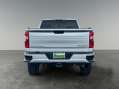 Used 2022 Chevrolet Silverado 3500 High Country AWD/4WD image 7