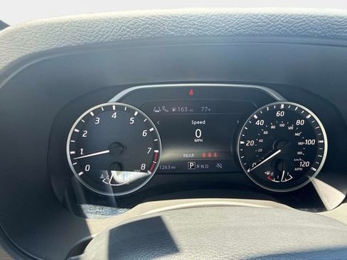 Certified 2026 Nissan Frontier SV w/ SV Convenience Package image 18