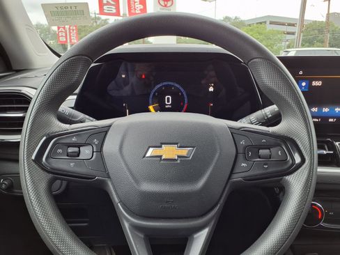 Used 2025 Chevrolet TrailBlazer LT AWD/4WD image 22
