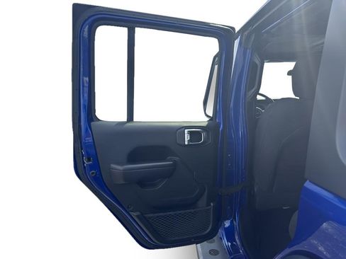 Used 2020 Jeep Wrangler Unlimited Sport S image 15