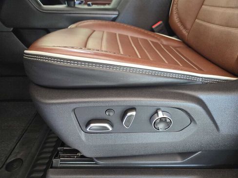 Used 2024 GMC Sierra 1500 Denali Ultimate image 24