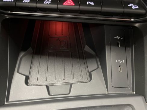 Used 2024 Audi Q3 2.0T Premium Plus w/ Premium Plus Package image 25