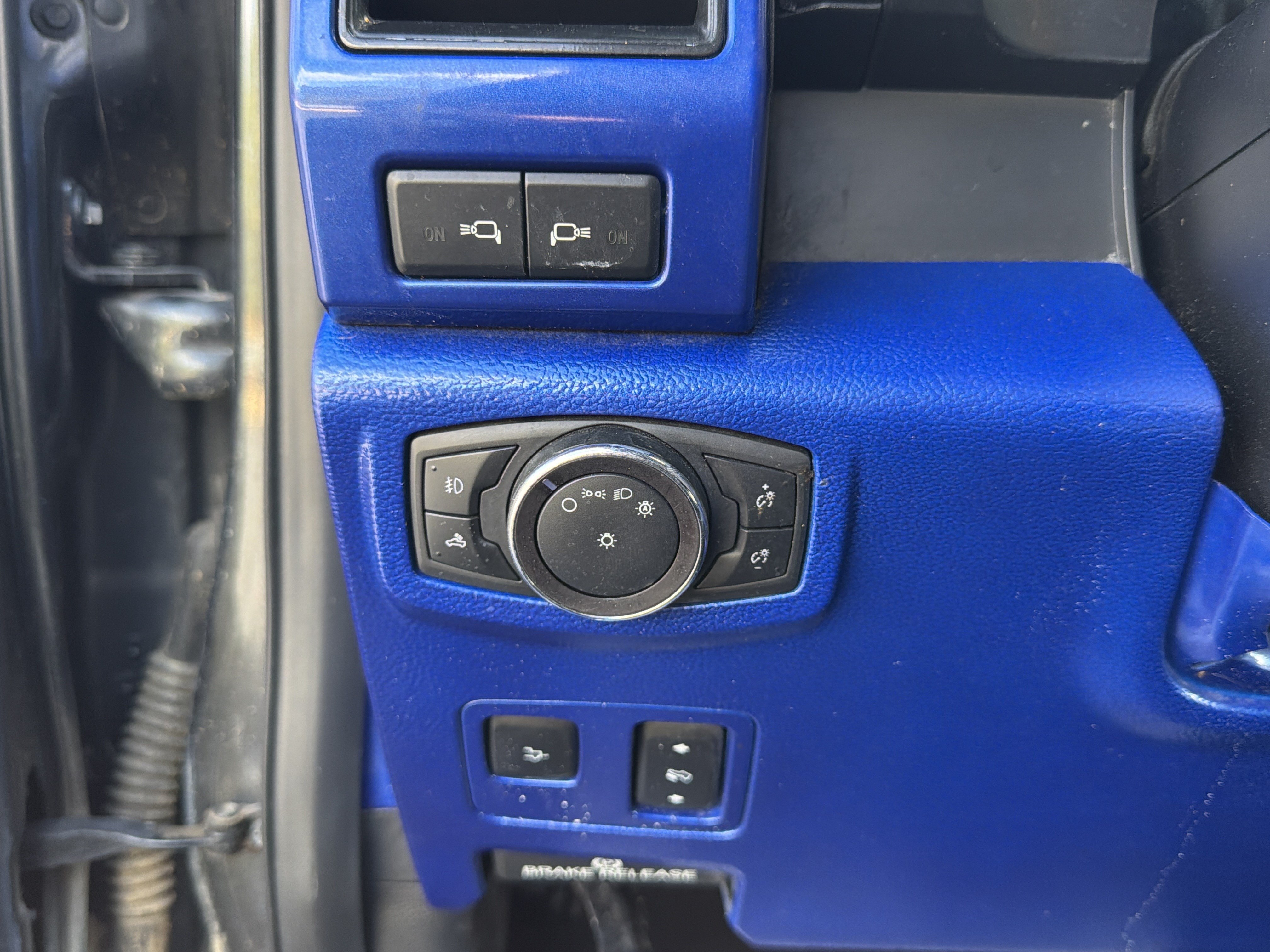 Used 2019 Ford F350 Lariat w/ Lariat Ultimate Package AWD/4WD image 28