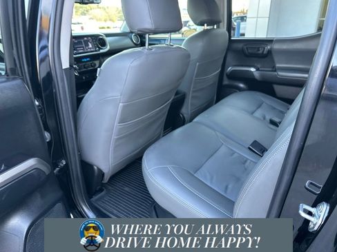 Used 2022 Toyota Tacoma SR5 image 26