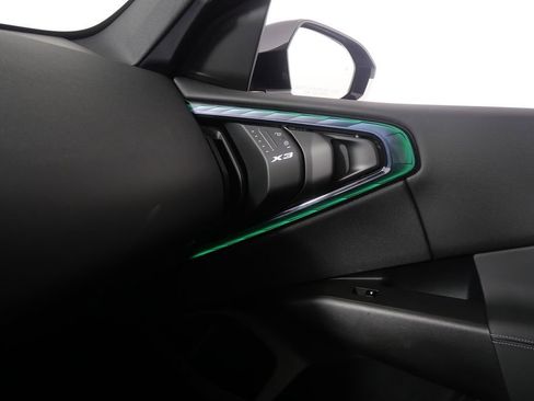 Certified 2025 BMW X3 xDrive30i w/ Convenience Package image 27