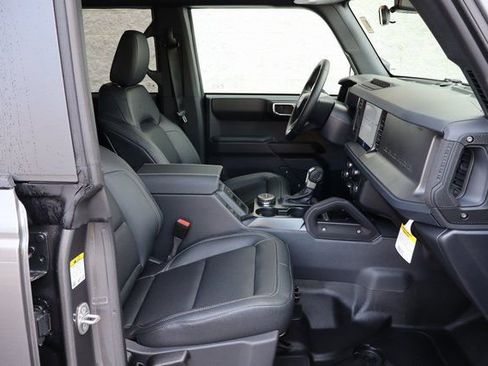 New 2025 Ford Bronco Badlands AWD/4WD image 36