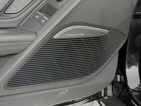 Used 2020 Audi R8 V10 w/ Carbon Exterior Package image 20