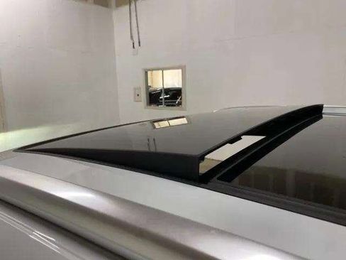 Used 2024 Audi Q4 e-tron Prestige image 25