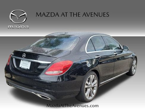 Used 2018 Mercedes-Benz C 300 Sedan image 16