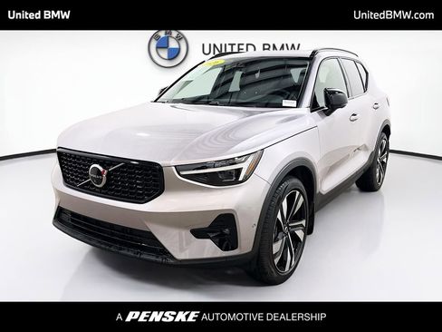 Used 2026 Volvo XC40 B5 Ultra w/ Climate Package image 1