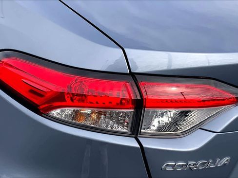 Used 2024 Toyota Corolla LE image 29