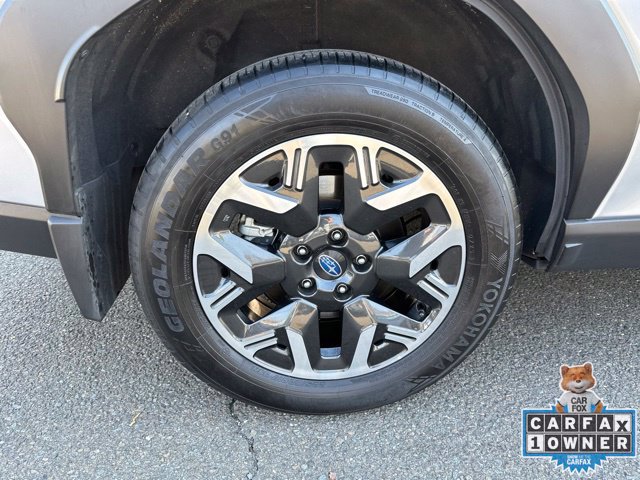 Certified 2025 Subaru Forester Premium AWD/4WD image 30