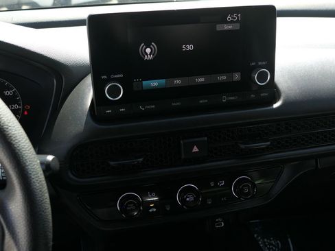 Used 2024 Honda HR-V LX image 18