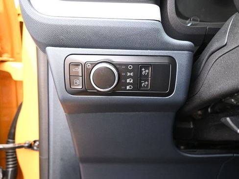 Used 2023 Ford Maverick XLT w/ XLT Luxury Package image 12