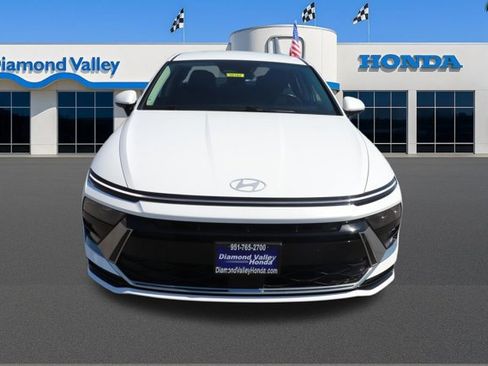 Used 2025 Hyundai Sonata SEL image 2
