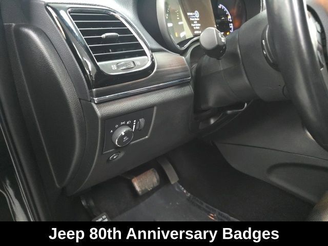 Used 2021 Jeep Grand Cherokee Limited w/ Quick Order Package 28K 80th AWD/4WD image 17