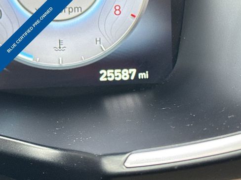 Used 2023 Hyundai Santa Fe Limited image 8