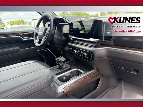 New 2026 GMC Sierra 1500 Elevation w/ Preferred Package AWD/4WD image 38