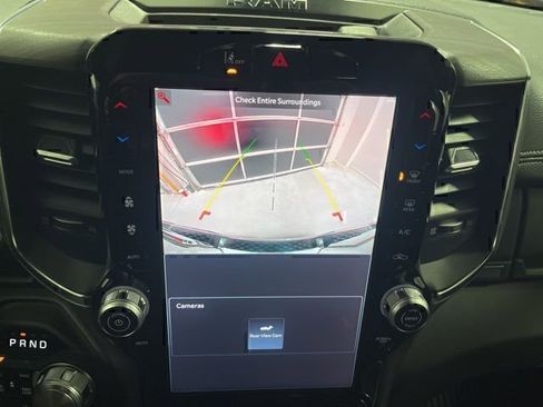 New 2026 RAM 1500 Laramie AWD/4WD image 14