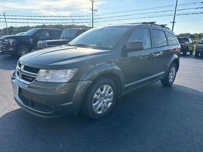 Used 2018 Dodge Journey SE