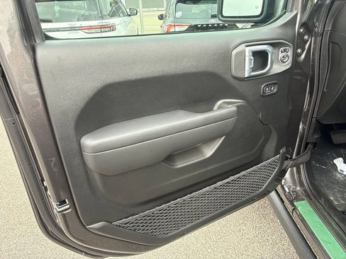 New 2026 Jeep Wrangler Unlimited Sport AWD/4WD image 18