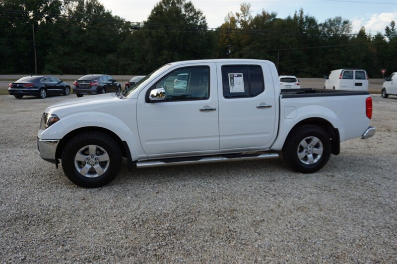 Used 2009 Nissan Frontier SE w/ SE Value Truck Pkg RWD image 11
