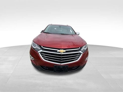Used 2018 Chevrolet Equinox Premier AWD/4WD image 3