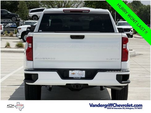 New 2026 Chevrolet Silverado 1500 Custom RWD image 5
