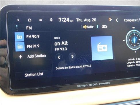 Used 2023 Hyundai Santa Fe Calligraphy AWD/4WD image 12