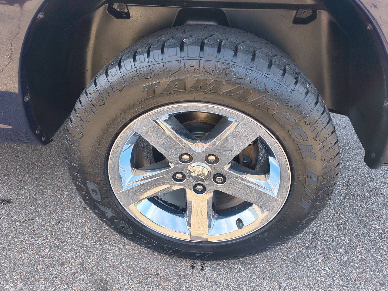 Used 2015 RAM 1500 Express AWD/4WD image 8