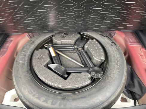 Used 2021 Toyota RAV4 XLE w/ XLE Grade Weather Package image 25