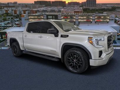 Used 2021 GMC Sierra 1500 Elevation w/ LPO, Elevation Black Package