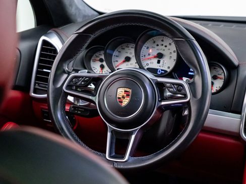 Used 2016 Porsche Cayenne GTS AWD/4WD image 12