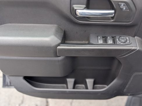 Used 2023 Chevrolet Silverado 1500 Custom Trail Boss image 23