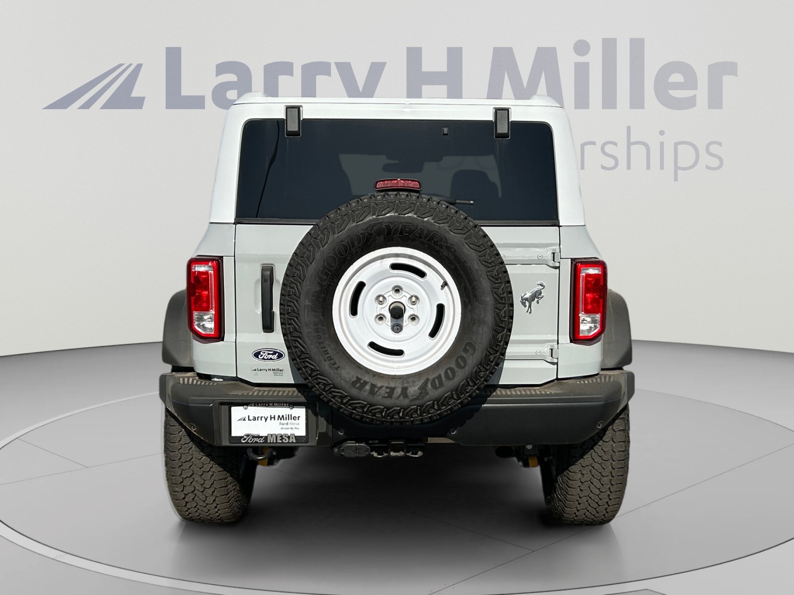 New 2026 Ford Bronco Heritage Edition AWD/4WD image 4