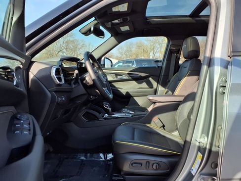 Used 2025 Chevrolet TrailBlazer ACTIV w/ Convenience Package image 23