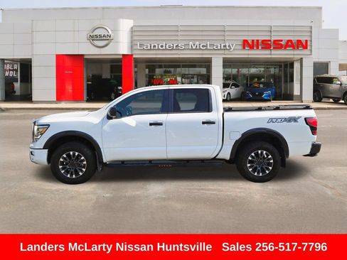 Used 2024 Nissan Titan PRO-4X w/ Pro-4x Utility Package AWD/4WD image 9