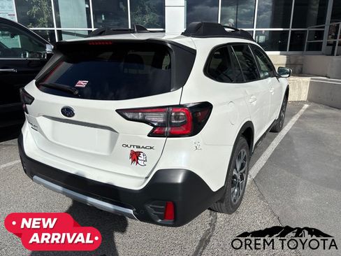 Used 2022 Subaru Outback Limited AWD/4WD image 14