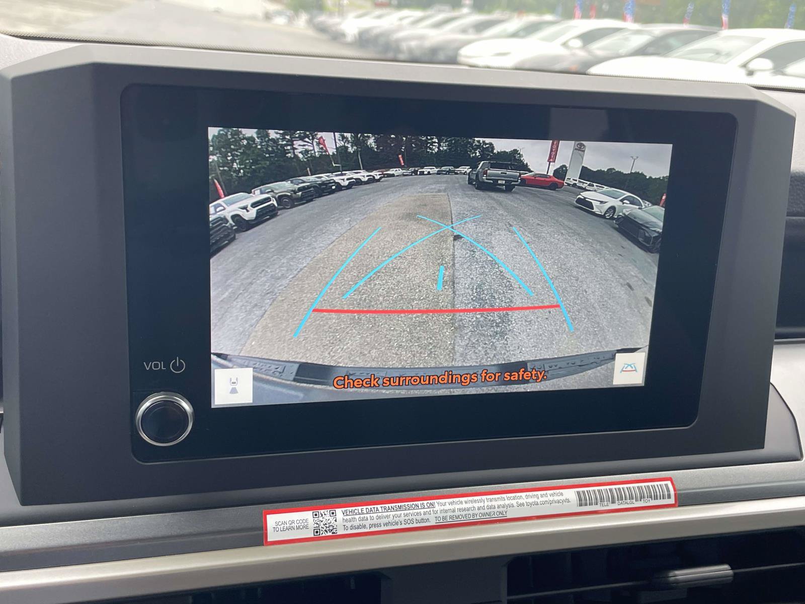 Used 2025 Toyota Tacoma SR5 AWD/4WD image 18