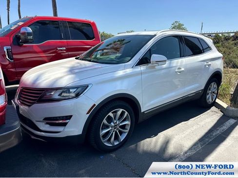 Used 2016 Lincoln MKC Select w/ Select Plus Package image 1