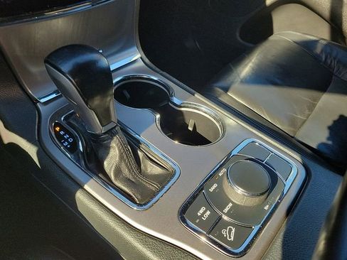 Used 2020 Jeep Grand Cherokee Limited image 20