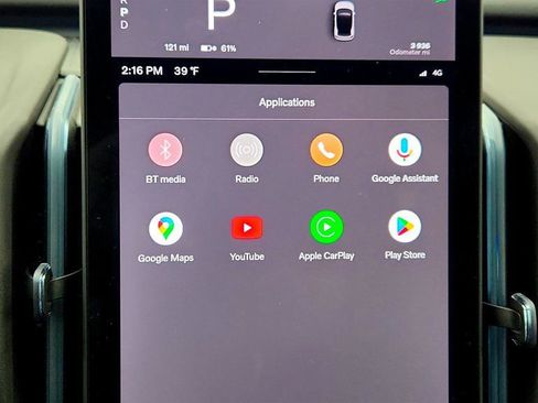 Used 2025 Volvo EX30 Ultra image 18