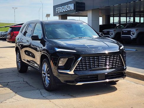 New 2026 Buick Enclave Avenir AWD/4WD image 2