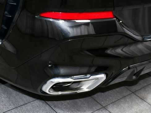 Used 2023 BMW X6 xDrive40i w/ M Sport Package image 90