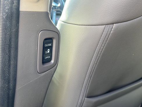 Used 2016 Honda Odyssey Touring image 31