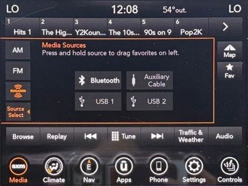 Used 2021 Jeep Grand Cherokee Limited w/ Sun & Sound Group AWD/4WD image 23