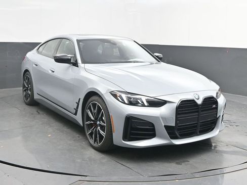 New 2026 BMW M440i w/ Premium Package image 9